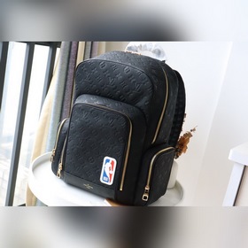 LV Артикул： M57972  Рюкзак Basketball Сумка с тисненым узором M