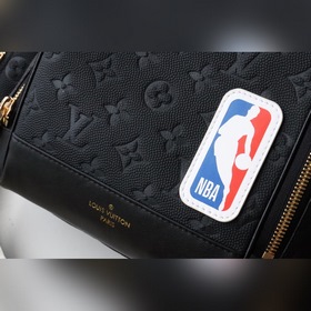 LV Артикул： M57972  Рюкзак Basketball Сумка с тисненым узором M