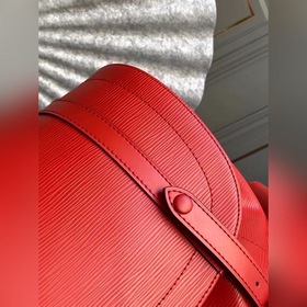 LV Модель： M41709 Ограниченная серия рюкзаков Christopher с узор