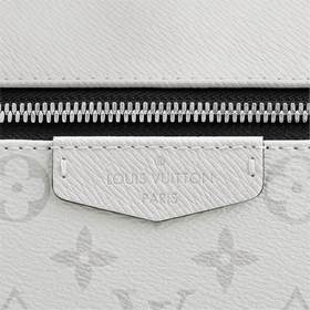 LV  Taga из кожи быка и ткани с покрытием Monogram Antarctica Рю