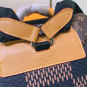 LV  Артикул： M55461 Совместная коллекция Nigo и CHRISTOPHER - Ма