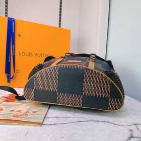 LV  Артикул： M55461 Совместная коллекция Nigo и CHRISTOPHER - Ма