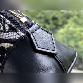 LV Артикул： M69991 Косметичка Изготовлена из ткани с узором Sin