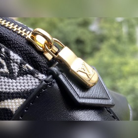 LV Артикул： M69991 Косметичка Изготовлена из ткани с узором Sin