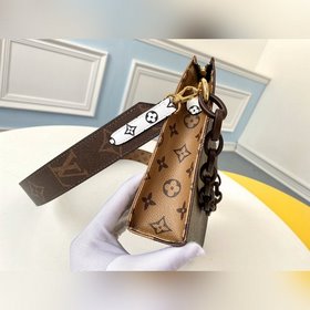 LV Модель M67692 Кофейный (реконструированная сумка) Косметичка и