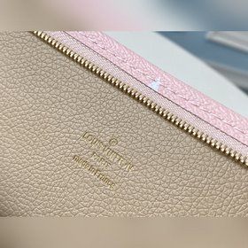 LV Модель M67692 Red Flower (реконструированная сумка) Косметичка
