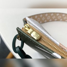 LV Модель M67692 Зеленый цветок (реконструированная сумка) Космет