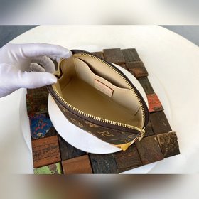 LV Модель M47515 Косметичка с шелкографией с изображением бурунду