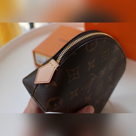 LV Модель： M47515 Косметичка Эта компактная косметичка изготовлен