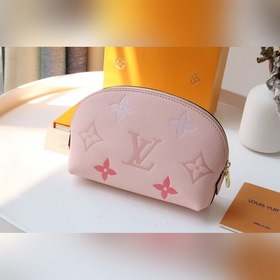 LV Артикул： M80502 Косметичка By The Pool Изготовлена изысканно