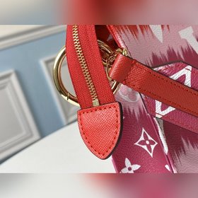 LV Модель M68137 Красная сумка с золотой застежкой и цепочкой TO