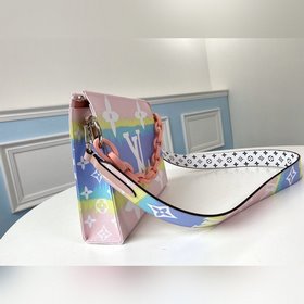 LV Модель M68138 Серебряная застежка с радужной цепочкой TOILET 