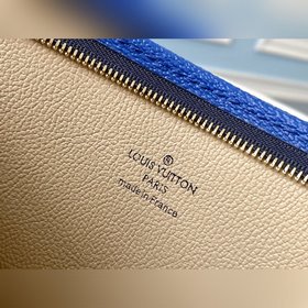 LV Модель M68136 Золотая застежка, синий, радужная цепочка, сумка