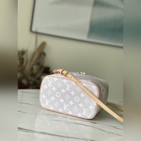 LV Артикул： M80357 BB Туалетная сумка Косметичка в стиле ретро, 