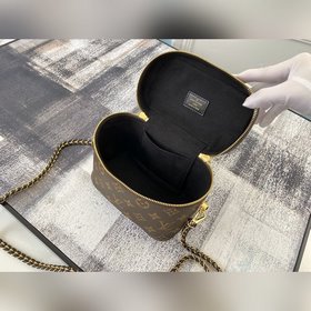 LV Модель M45165 Nice косметичка Весна-лето 2020 года стали свиде