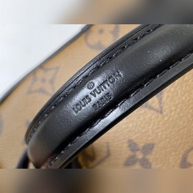 LV Модель M45165 Nice косметичка Весна-лето 2020 года стали свиде