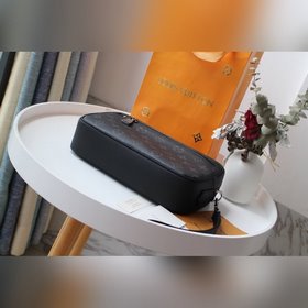 LV KASAI Сумка Модель N41663 Просторное отделение на молнии, мно
