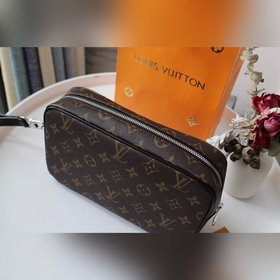 LV KASAI Сумка Модель N41663 Просторное отделение на молнии, мно