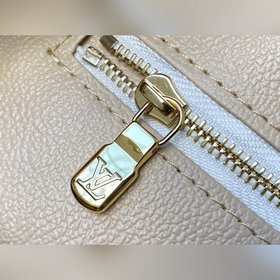 LV Модель N41420 Дамперная сумка для туалетных принадлежностей Эт