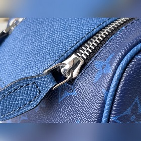 LV Артикул： M30849 Синий Косметичка из серии ручной клади Эта к