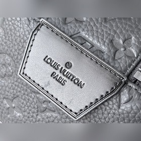 LV Артикул： M59478 Тисненый косметический чехол Изготовлен из к