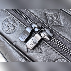 LV Артикул： M68589 Большая сумка для туалетных принадлежностей К