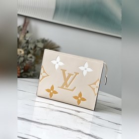 LV Артикул： M80504  By The Pool Туалетная сумка 26 Изготовлена