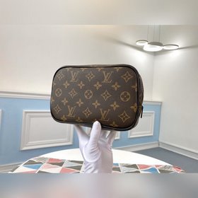 LV Модель M43383 Маленькая туалетная сумка для пожилых В настояще