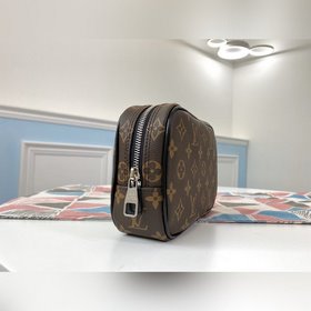 LV Модель M43383 Маленькая туалетная сумка для пожилых В настояще