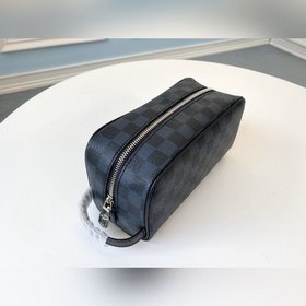 LV Модель N50000 Серия Matchpoint, сочетающая в себе спортивные д