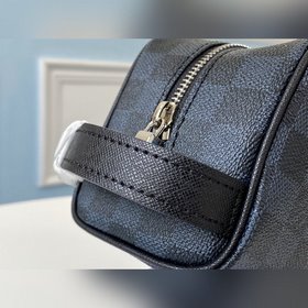 LV Модель N50000 Серия Matchpoint, сочетающая в себе спортивные д