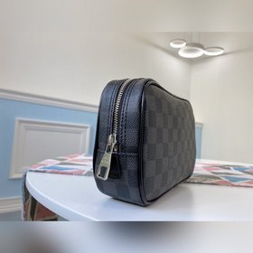LV Модель N47522 Черная маленькая сумка для туалетных принадлежн