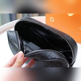 LV туалетная сумка, модель M43384 (в комплекте с коробкой) Эта не