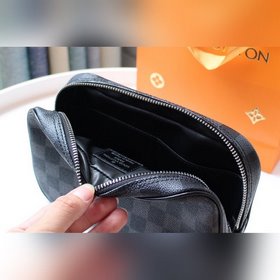 LV туалетная сумка, модель M43384 (в комплекте с коробкой) Эта не