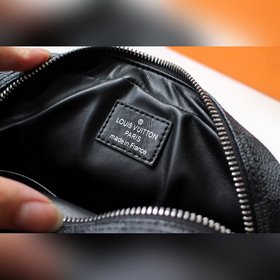 LV туалетная сумка, модель M43384 (в комплекте с коробкой) Эта не