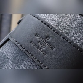 LV Модель： N47625 Black Туалетная сумка Эта косметичка изготовлен