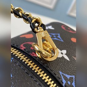 LV Модель M45165 Черная косметичка Николя Гескьер создал коллекц