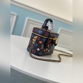 LV Модель M45165 Черная косметичка Николя Гескьер создал коллекц