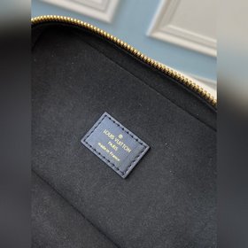 LV Модель M45165 Черная косметичка Николя Гескьер создал коллекц