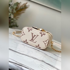 LV Артикул： M45599 Vanity, маленькая сумка Вдохновленная космети