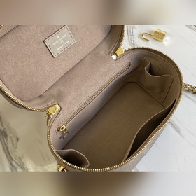 LV Модель M45608 Маленькая сумка Vanity Сумка с тисненым узором