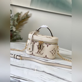 LV Артикул： M45599 Маленькая сумка Vanity Вдохновленная космети