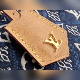 LV Артикул： M57403 Маленькая сумка Vanity Nicolas Ghesquière пре