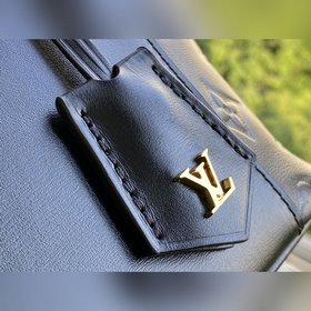 LV Артикул： M57118 Осень-зима 2020 Коллекция Vanity Маленькая су