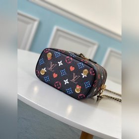 LV Модель： M57482  Компактная сумка Vanity Изготовлена из новой