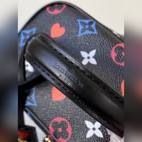 LV Модель： M57482  Компактная сумка Vanity Изготовлена из новой