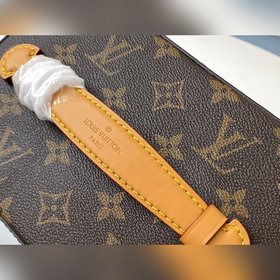 LV модель M61113, весна-лето 2020, косметичка Эта косметичка — ин