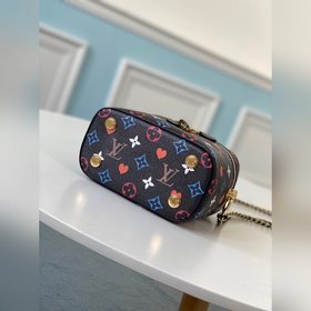 LV Модель M45165 Черный Nicolas Ghesquiere В коллекции женской 