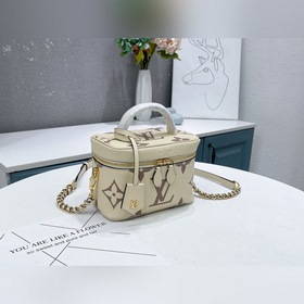 LV VANITY Маленькая сумка Артикул： M45599 Бежевый Косметичка Va