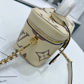 LV VANITY Маленькая сумка Артикул： M45599 Бежевый Косметичка Va